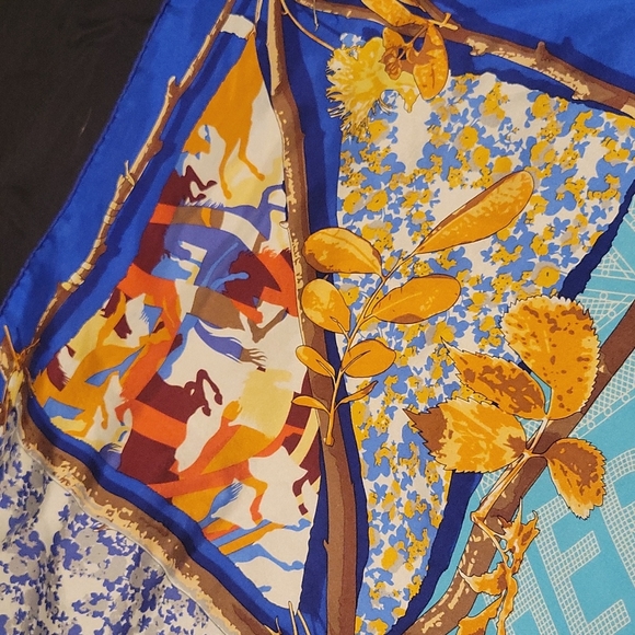 Hermes scarf - Picture 6 of 10